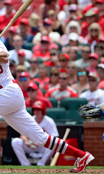 Waino goes deep (one homer, six scoreless innings) in Cards' win